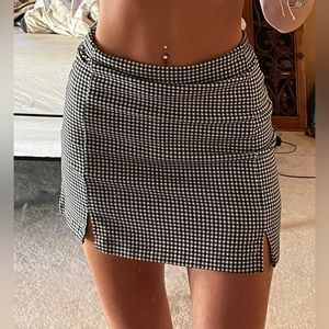 Brandy Melville skirt